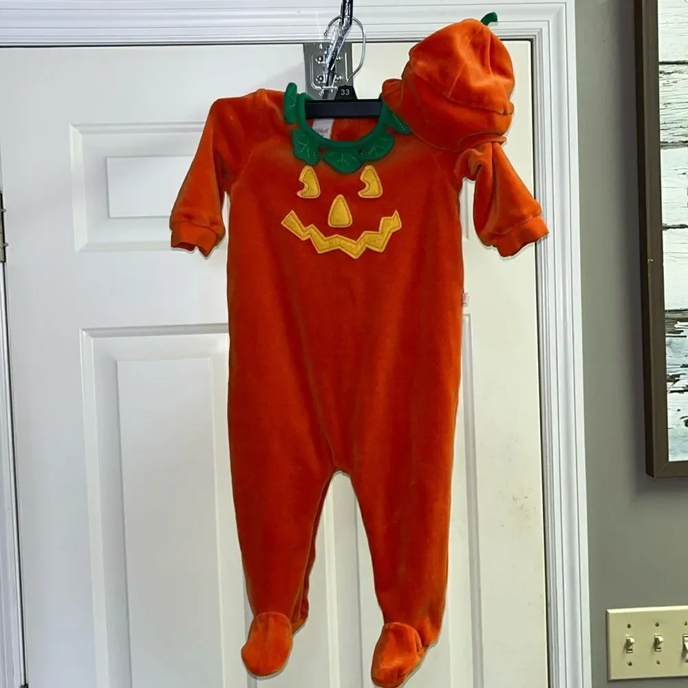 Osh Kosh Baby Orange Pumpkin Soft Fleece Snap One Piece with Hat- 12 months